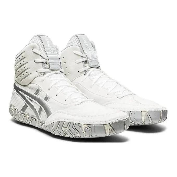 Aggressor 4 « White Pure Silver »
