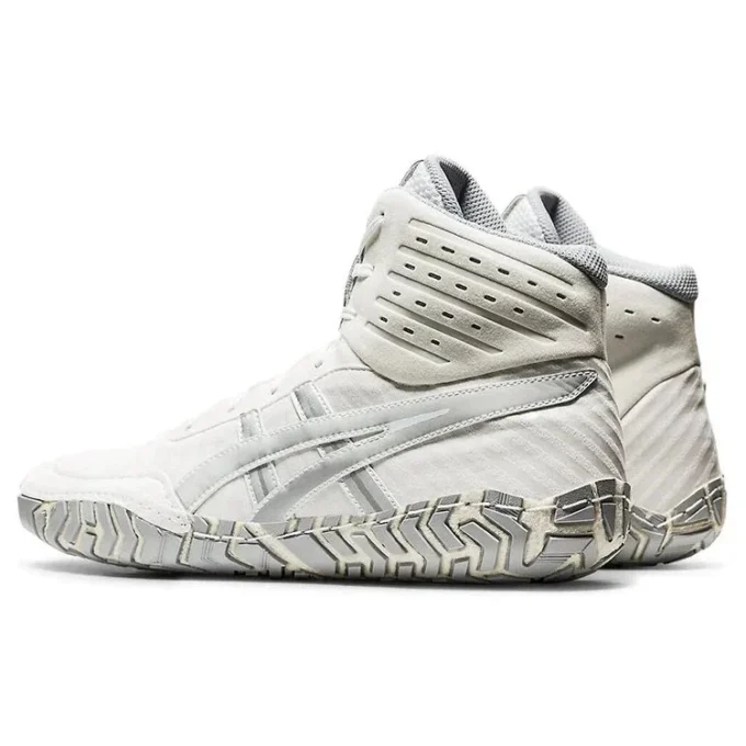 Aggressor 4 « White Pure Silver »