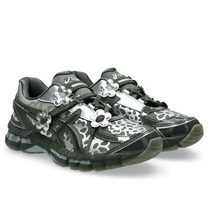 Asics x Cecilie Bahnsen Gel-Kayano 20 « Olive »