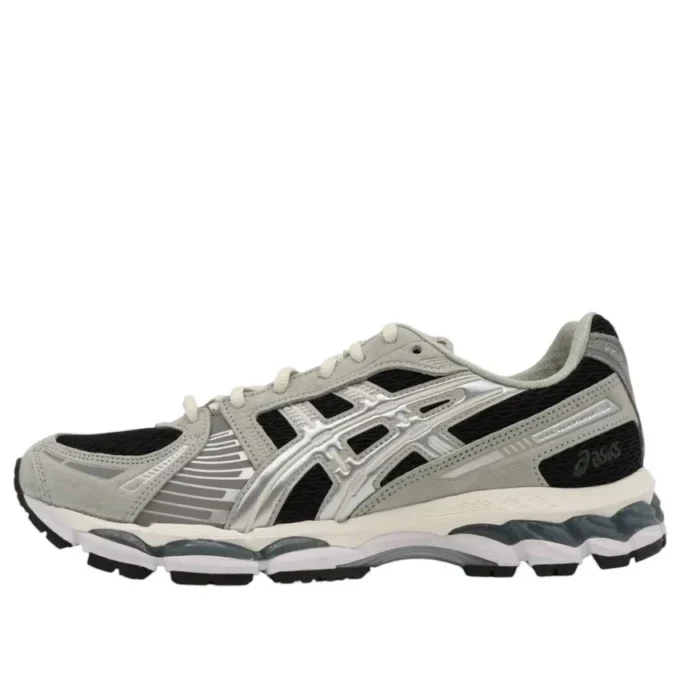 Asics x Kith Gel-Kayano 12.1 « Peat Cream »