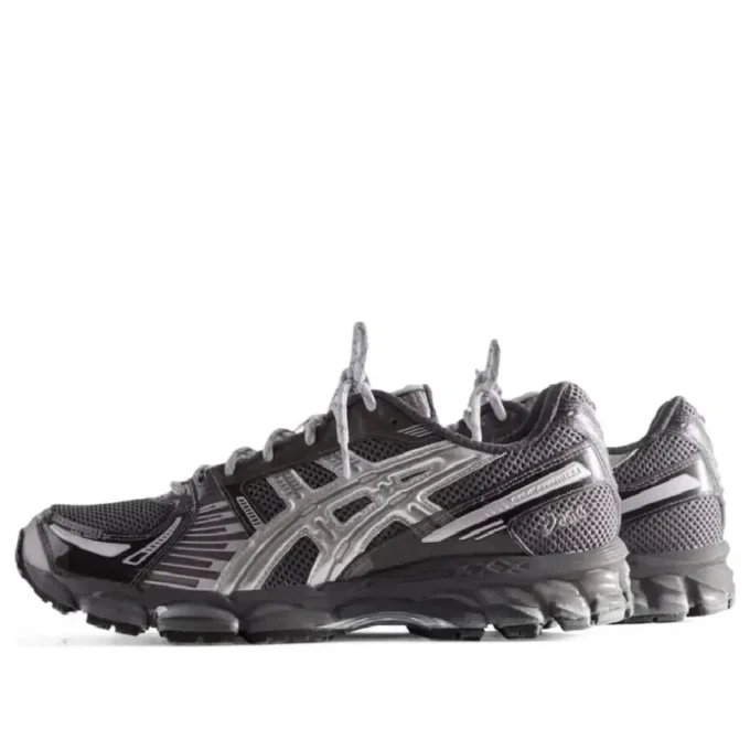 Asics x Kith Gel-Kayano 12.1 « Tornado Pure Silver »