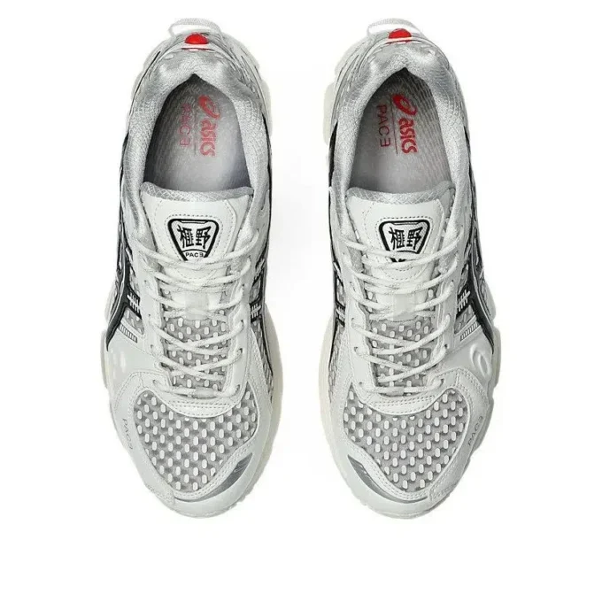 Asics x Pace Gel-Kayano 12.1 « Cream Black »