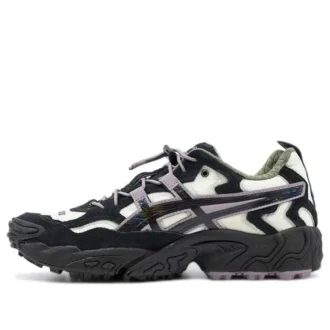 Asics x Pleasures Gel-Nandi « Cream Graphite »