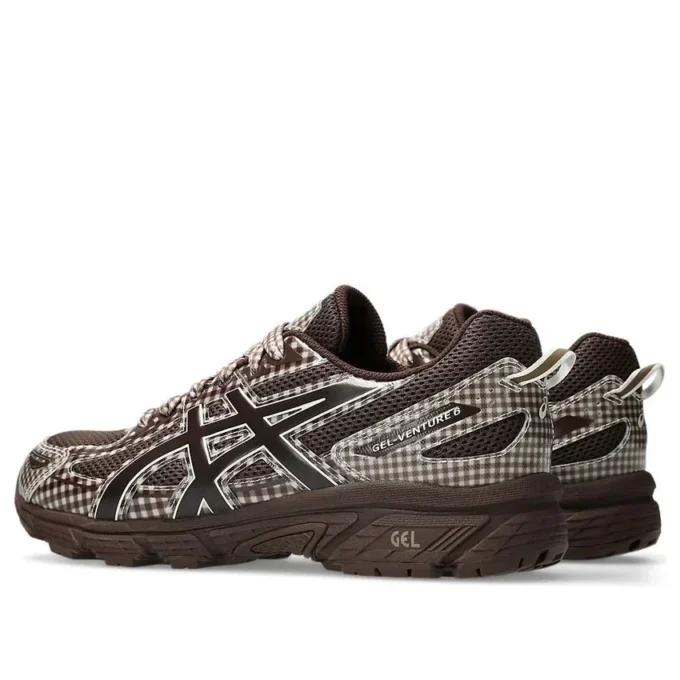 Asics x Story mfg. GEL-Venture 6 « Reddish Brown Gingham »