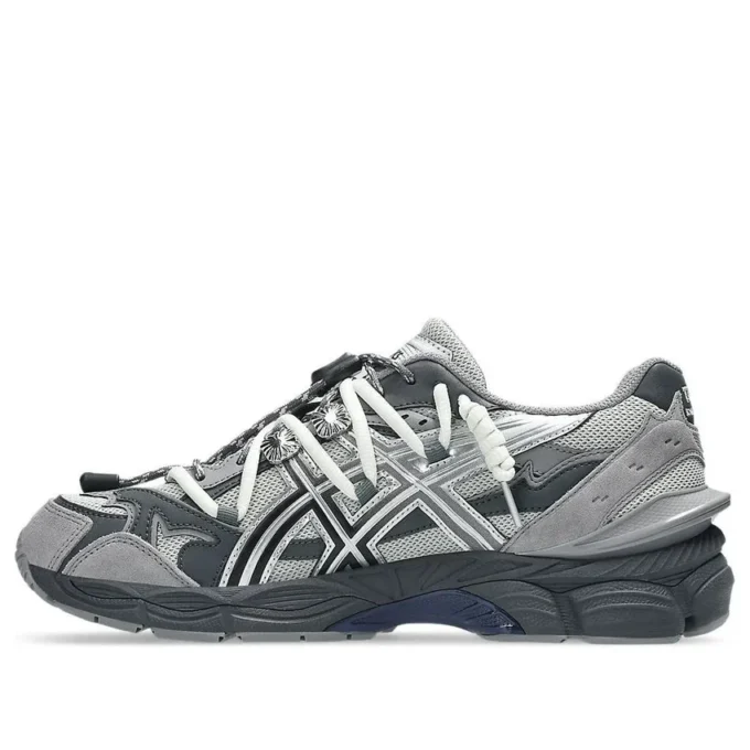 Asics x TOGA Gel-Cumulus 16 TG « Grey Black Pure Silver »