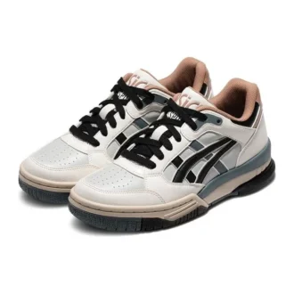 Baskets de basket-ball GEL-Spotlyte « White »