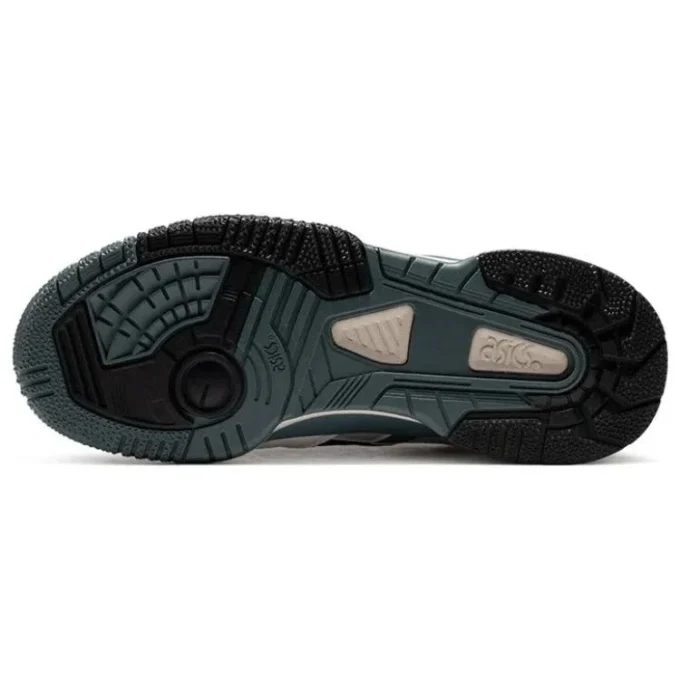 Baskets de basket-ball GEL-Spotlyte « White »