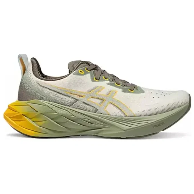 Baskets Novablast 4 « Blanc Vert Jaune »