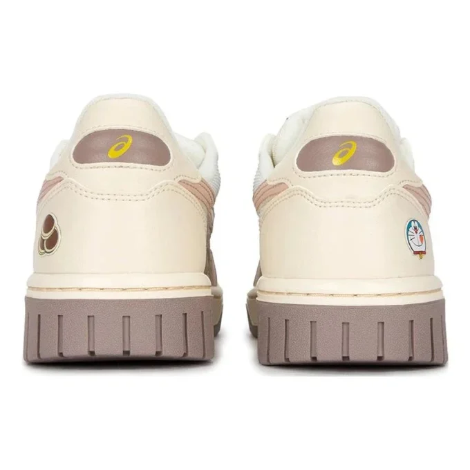 Chaussures Asics x Doraemon Court Mz « Cream White »