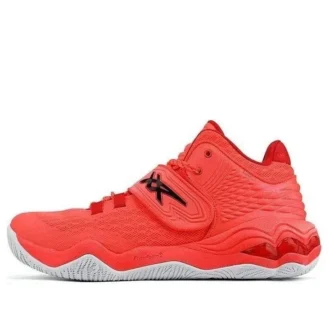 Chaussures de basket Invade Nova Rouge