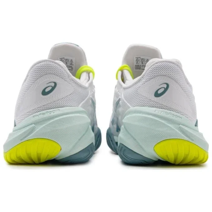Court FF 3 Novak « White Soothing Sea »