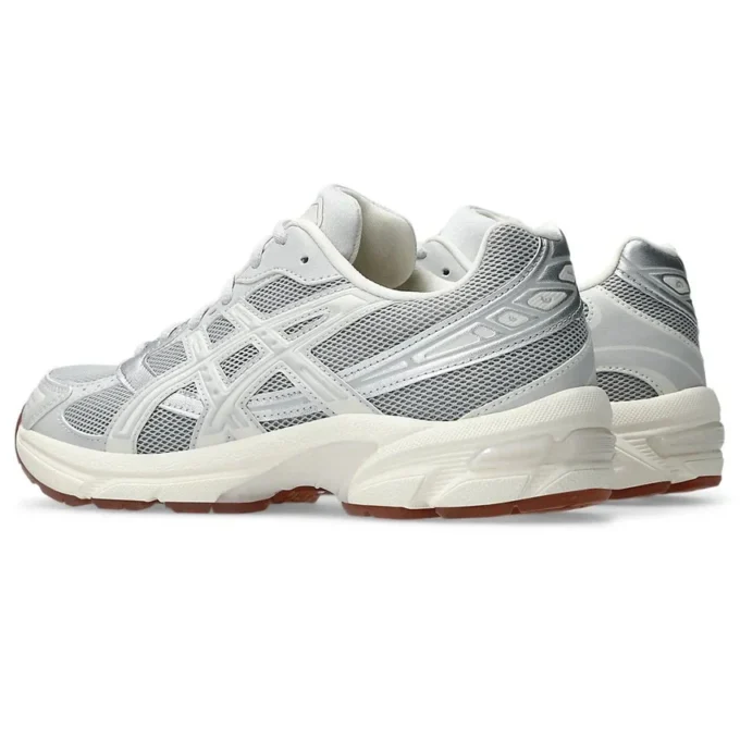 GEL-1130 « Cloud Grey Gum »
