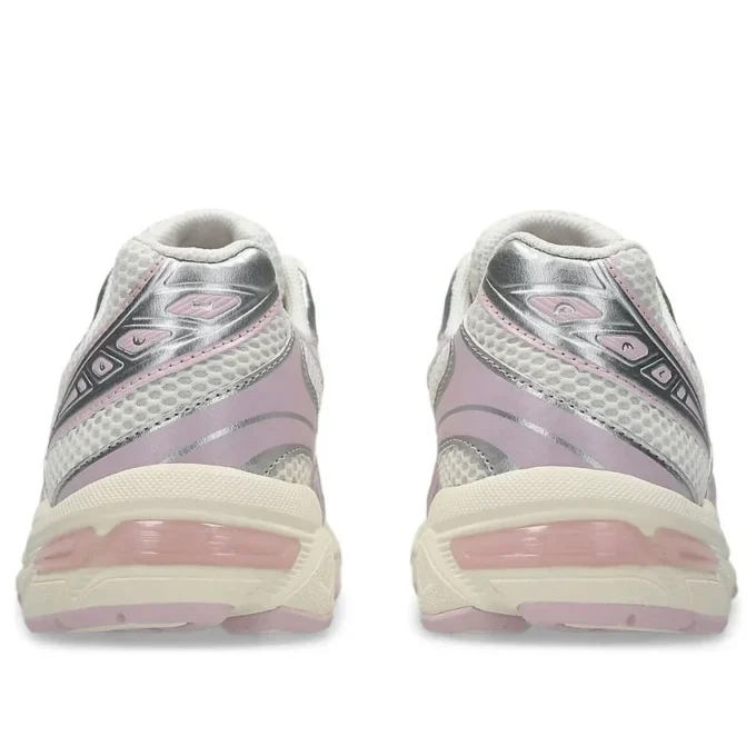 GEL-1130 « Cream Barely Rose »