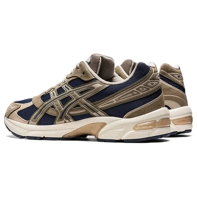 GEL-1130 « Tarmac Mink »