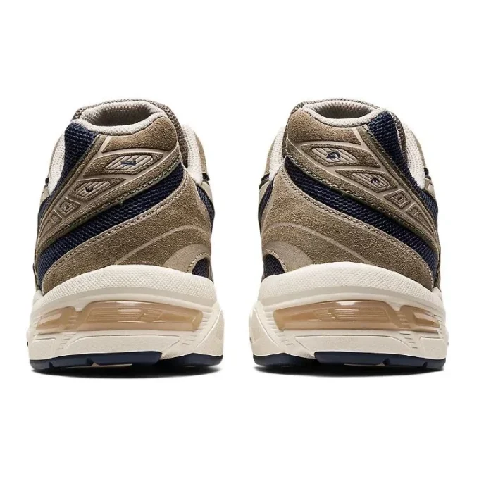 GEL-1130 « Tarmac Mink »