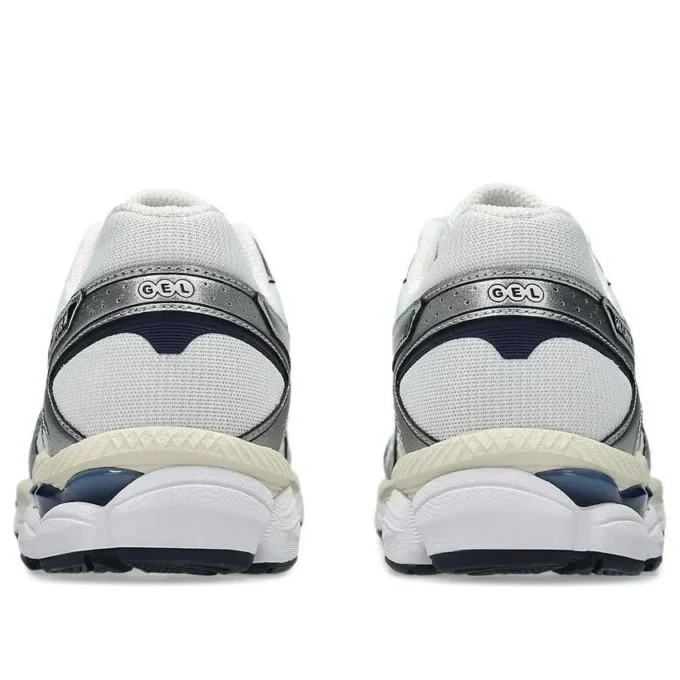 Gel-Cumulus 16 « White Midnight »