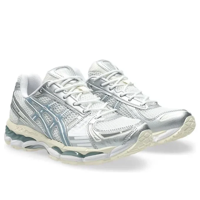 Gel-Kayano 12.1 « Silver Ice Blue »