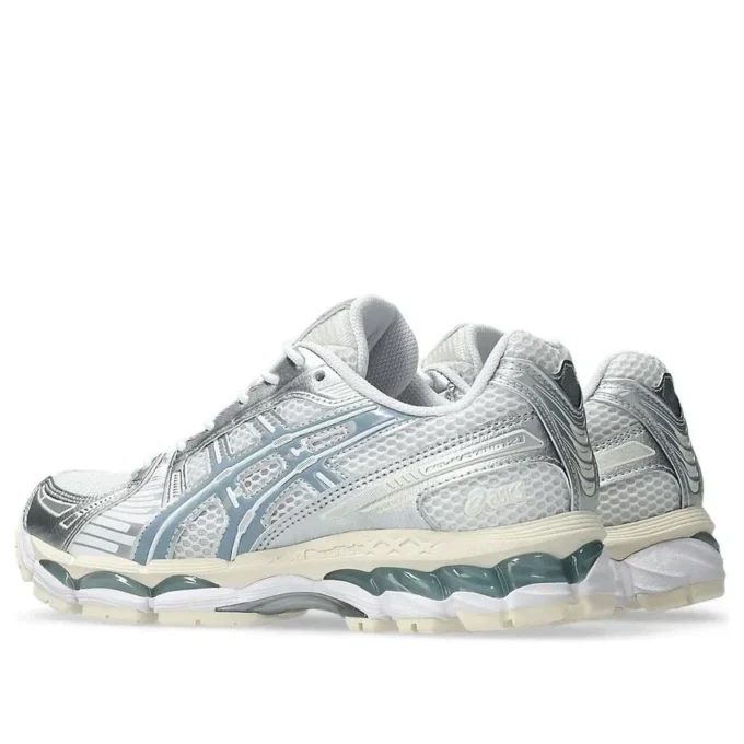 Gel-Kayano 12.1 « Silver Ice Blue »