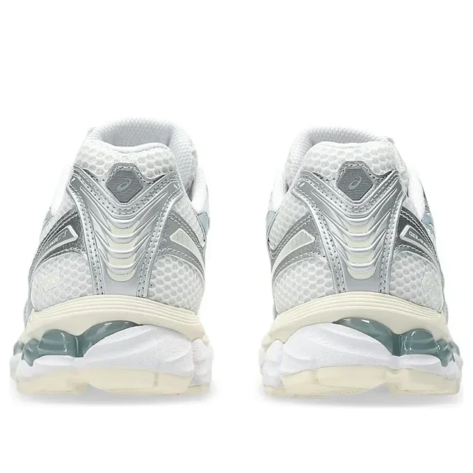 Gel-Kayano 12.1 « Silver Ice Blue »