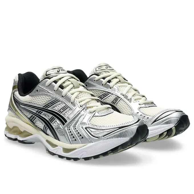 Gel-Kayano 14 « Birch Pure Silver »