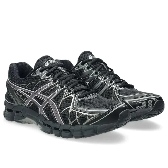 Gel-Kayano 20 « Black Clay Grey »