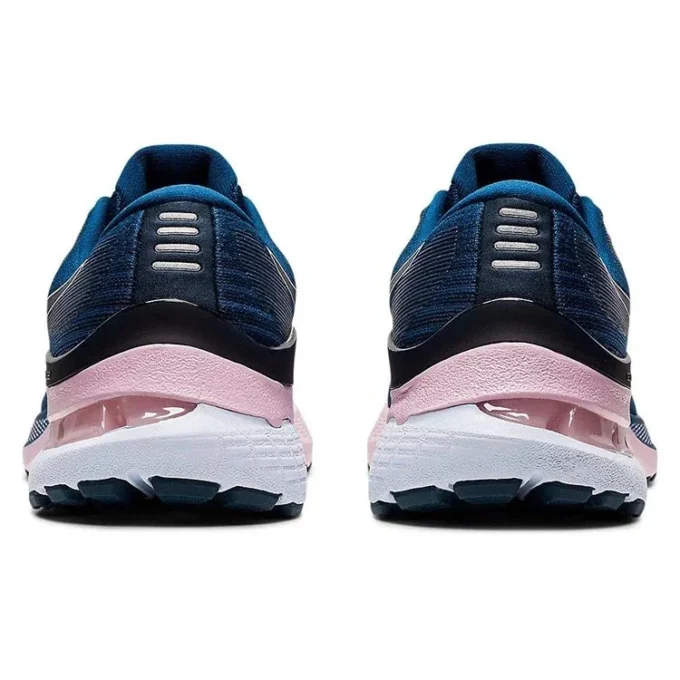 Gel-Kayano 28 « Mako Blue Barely Rose »