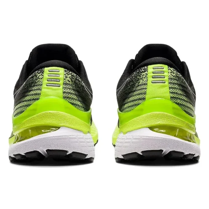 Gel-Kayano 28 « Noir Vert Hazard »