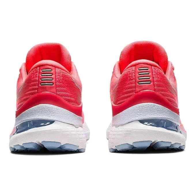 Gel-Kayano 28 Wide « Blazing Coral Mist »