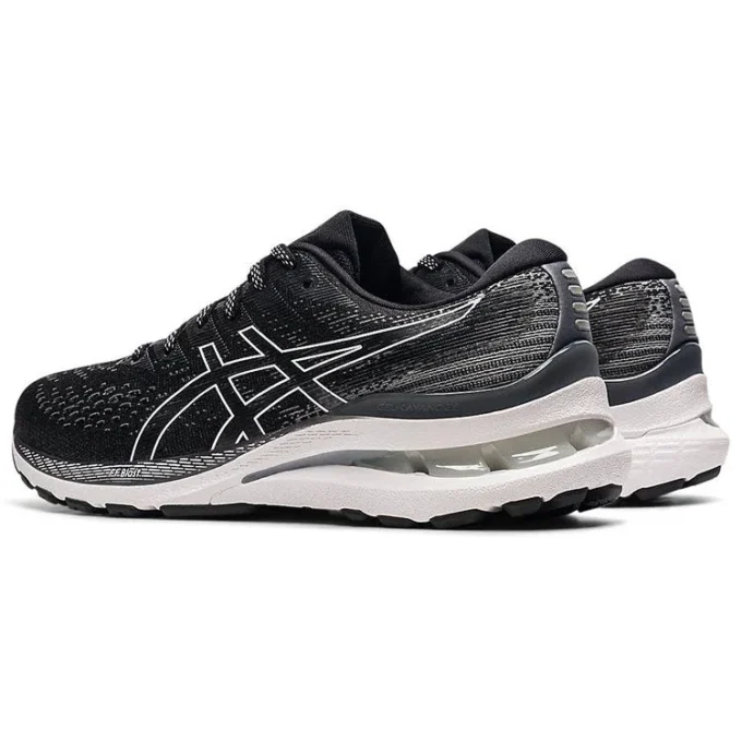 Gel-Kayano 28 Wide « Noir Blanc »
