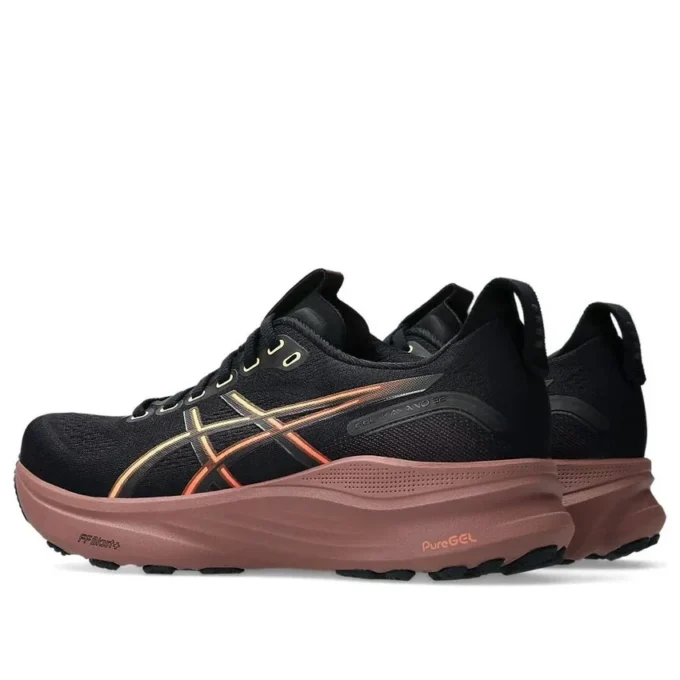 Gel-Kayano 32 « Black Dark Currant »