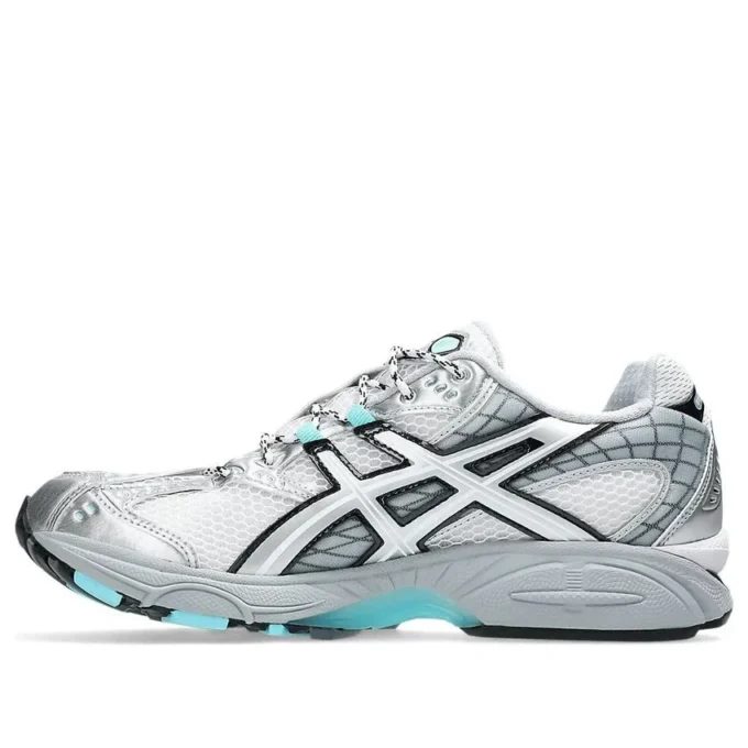Gel-Nimbus 10.1 « White Piedmont Grey Aqua »
