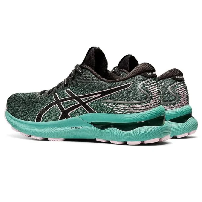 Gel-Nimbus 24 « Black Barely Rose »