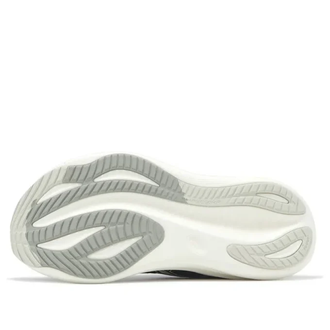 Gel-Nimbus 27 4E Extra Wide « Noir Beige »