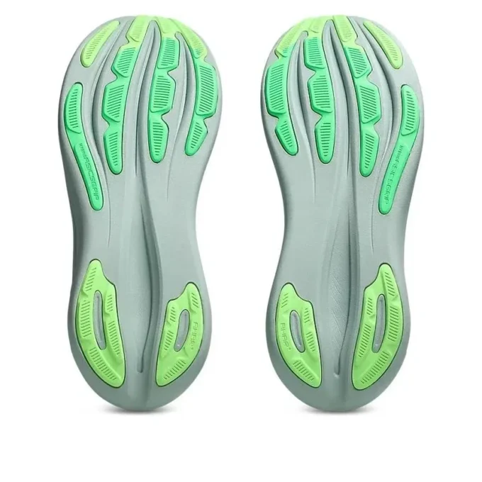 Gel-Nimbus 28 4E Extra Large « Cold Moss Illuminate Green »