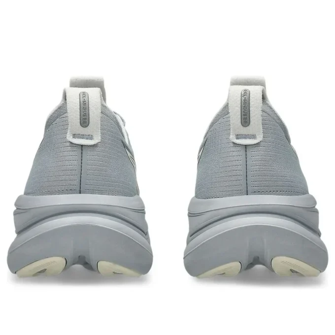 Gel-Nimbus 28 « Piedmont Grey Cream »