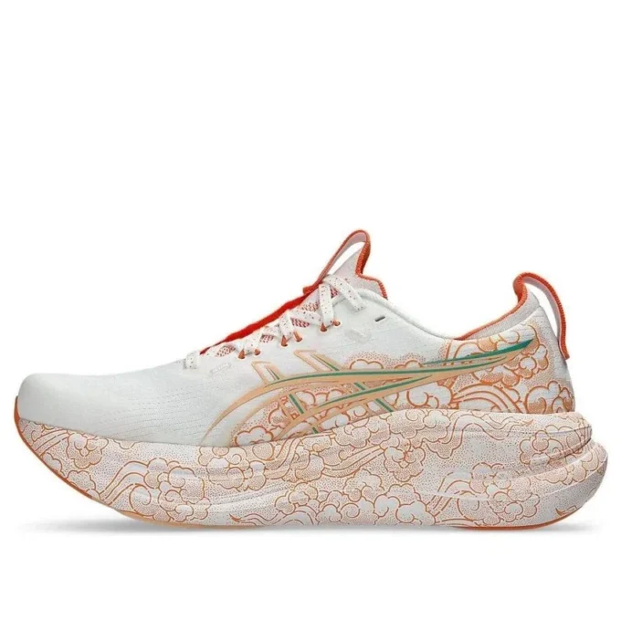 Gel-Nimbus 28 Tokyo « White Apricot Crush »