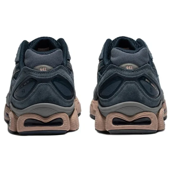 Gel-Nimbus 9 « French Blue Tarmac »