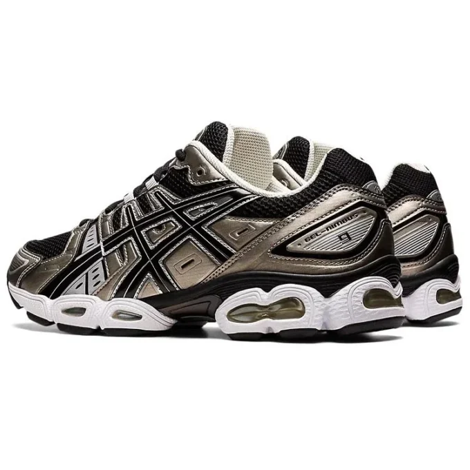 Gel-Nimbus 9 « Frosted Almond Black »
