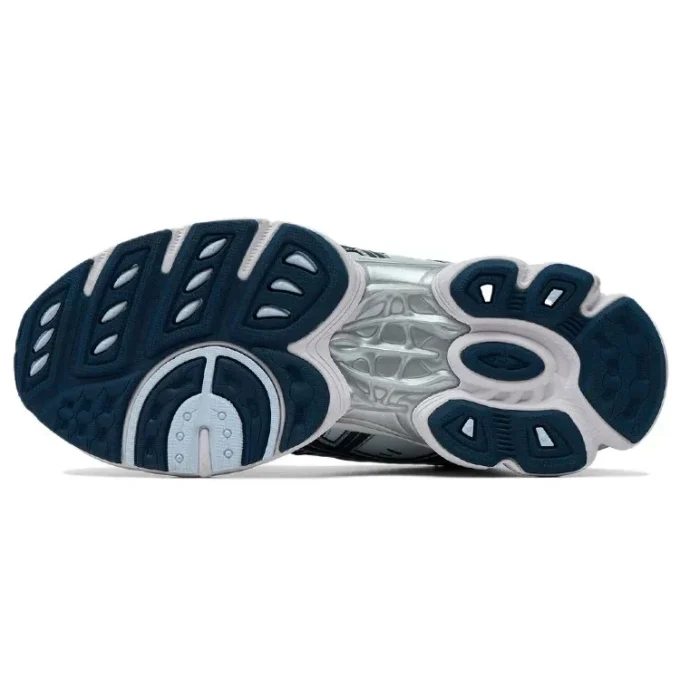 Gel-Nimbus 9 « Pure Silver French Blue »