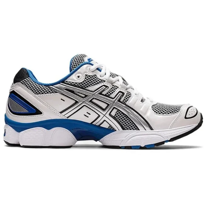 Gel-Nimbus 9 « White Lake Drive »