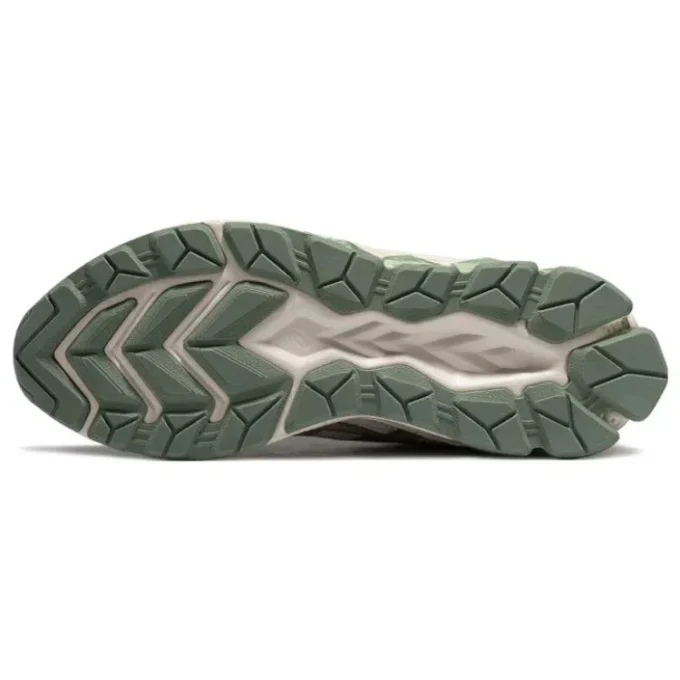 Gel-Quantum 180 7 « Light Sage Feather Grey »
