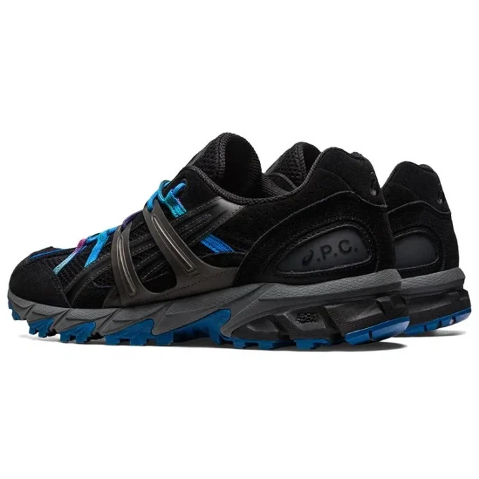 GEL-Sonoma 15-50 x A.P.C. « Noir »
