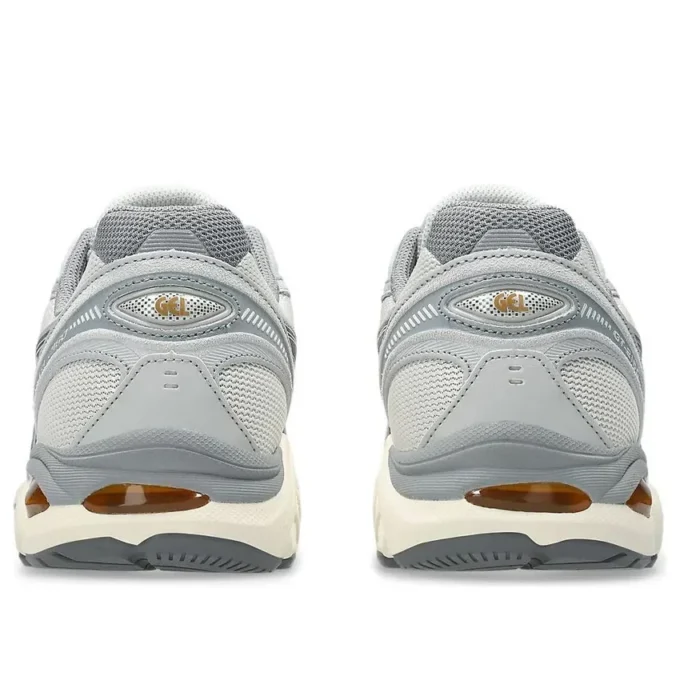 GT-2160 « Cream Carbon »