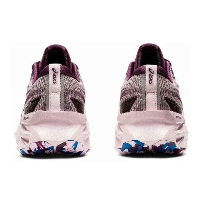 Novablast 2 LE « Deep Plum Barely Rose »