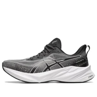 Novablast 3 LE « Black White »