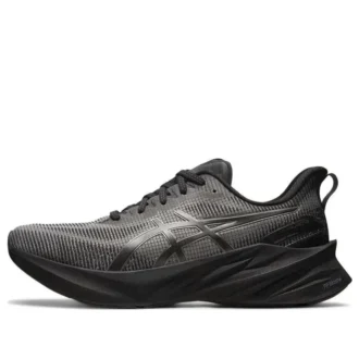 Novablast 3 LE « Noir/Gris graphite »