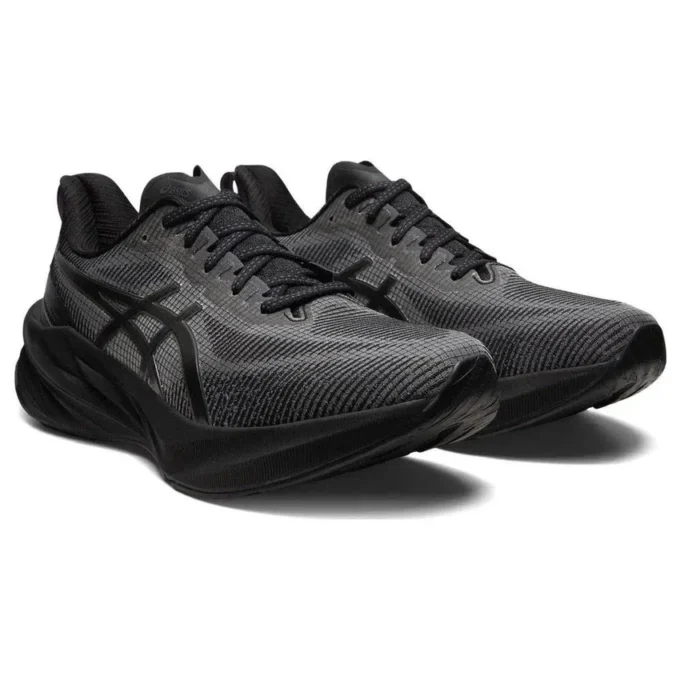 Novablast 3 LE « Noir/Gris graphite »
