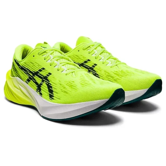 Novablast 3 « Safety Yellow Black »