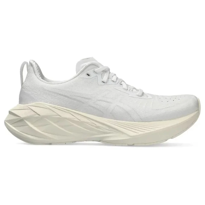 Novablast 4 « Blanc crème »