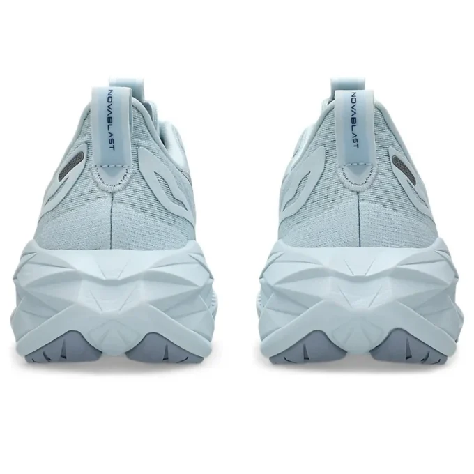 Novablast 4 LE « Cool Grey »